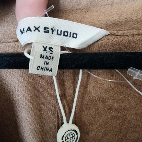 Max Studio Shacket Button Front Shirt Women Vicuna Brown Faux Suede Size XS - Picture 4 of 8